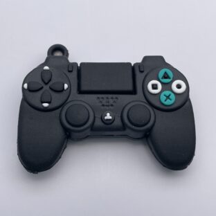 プラチャーム ゲームコントローラー　ブラック　1個入り【PCM-gmb】